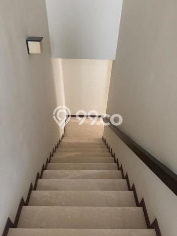 Jarang Ada! Rumah Kontrakan 5 Kamar Nyaman Siap Huni BSD Jarang Ada! Rumah Kontrakan 5 Kamar Nyaman Siap Huni BSD