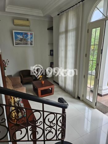 Dijual Rumah Luas Megah Dengan View Cantik di Citraland, Surabaya Dijual Rumah Luas Megah Dengan View Cantik di Citraland, Surabaya