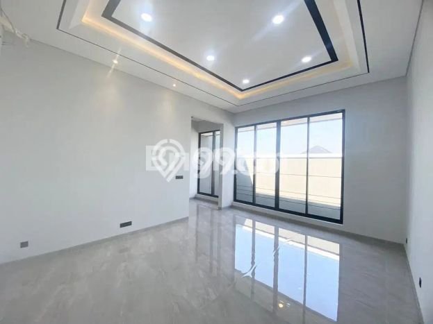 Rumah Elit Modern Tanpa Renovasi di Citraland Surabaya Rumah Elit Modern Tanpa Renovasi di Citraland Surabaya