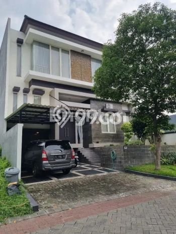 Rumah Elit Modern Siap Huni di Citraland Surabaya Rumah Elit Modern Siap Huni di Citraland Surabaya