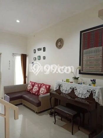 Dijual Cepat Rumah Bagus Siap Huni LB 145m2 di Tandes, Surabaya Dijual Cepat Rumah Bagus Siap Huni LB 145m2 di Tandes, Surabaya