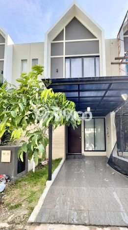 Sewa Rumah Harga Terjangkau di Citraland Surabaya dengan 3 Kamar Tidur Sewa Rumah Harga Terjangkau di Citraland Surabaya dengan 3 Kamar Tidur