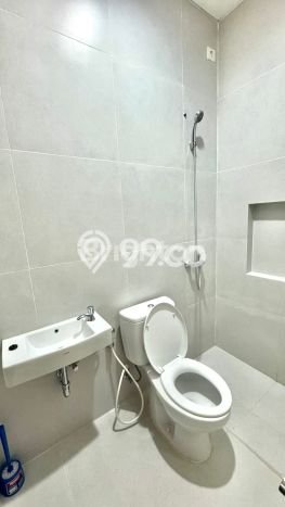 Sewa Rumah Harga Terjangkau di Citraland Surabaya dengan 3 Kamar Tidur Sewa Rumah Harga Terjangkau di Citraland Surabaya dengan 3 Kamar Tidur