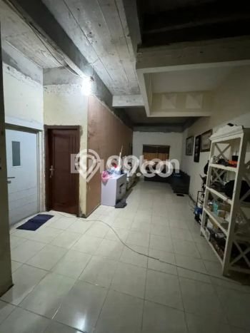 Dijual Rumah Strategis Bagus Punya 4 KT di Lakarsantri Surabaya SHM Dijual Rumah Strategis Bagus Punya 4 KT di Lakarsantri Surabaya SHM