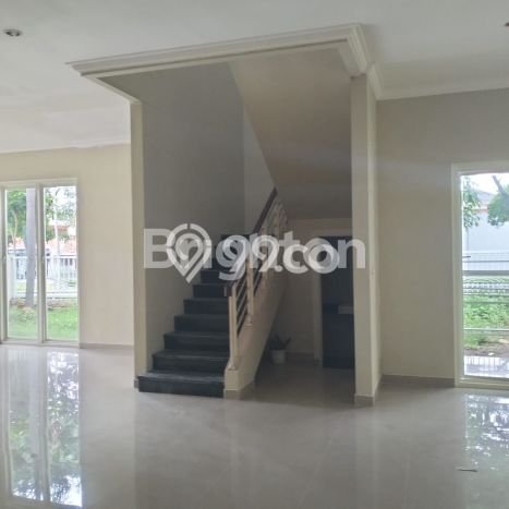 Rumah Elit LB 403m2 Siap Pakai Desain Elegan di Citraland, Surabaya Rumah Elit LB 403m2 Siap Pakai Desain Elegan di Citraland, Surabaya