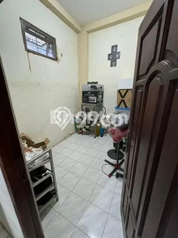 Dijual Rumah Strategis Bagus Punya 4 KT di Lakarsantri Surabaya SHM Dijual Rumah Strategis Bagus Punya 4 KT di Lakarsantri Surabaya SHM