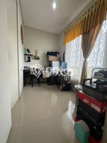 Rumah Luas Asri 2 KT Siap Huni di Citraland Surabaya Rumah Luas Asri 2 KT Siap Huni di Citraland Surabaya