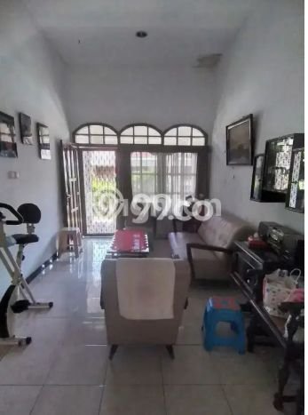 Rumah Modern 5 Kamar LT 200m2 di Darmo Permai Rumah Modern 5 Kamar LT 200m2 di Darmo Permai