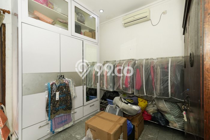 Dijual Rumah Luas Elegan Dengan View Eksklusif di Harapan Indah, Bekasi Dijual Rumah Luas Elegan Dengan View Eksklusif di Harapan Indah, Bekasi