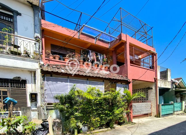 Jual Rumah Favorit Siap Huni LB 306m2 di Sawangan, Depok Jual Rumah Favorit Siap Huni LB 306m2 di Sawangan, Depok
