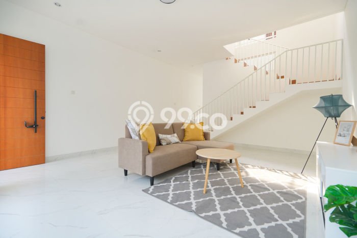 Rumah LT 124m² / LB 137m² View Kota di Puri Indah, Jakarta Barat Rumah LT 124m² / LB 137m² View Kota di Puri Indah, Jakarta Barat