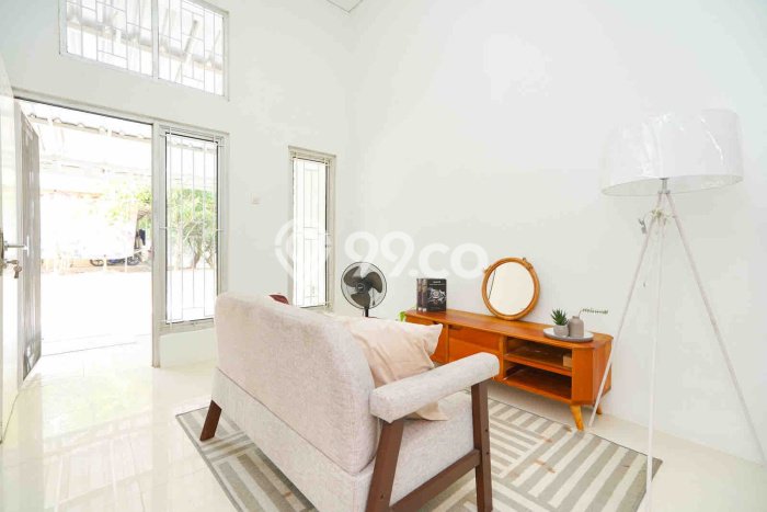 Rumah Mewah 2 KT 2 KM di Kawasan Asri BSD City, Tangerang Rumah Mewah 2 KT 2 KM di Kawasan Asri BSD City, Tangerang