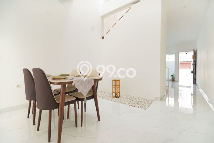 Rumah LT 124m² / LB 137m² View Kota di Puri Indah, Jakarta Barat Rumah LT 124m² / LB 137m² View Kota di Puri Indah, Jakarta Barat