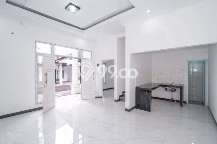 Rumah Modern Minimalis 3 Kamar Siap Huni di Ciracas Rumah Modern Minimalis 3 Kamar Siap Huni di Ciracas