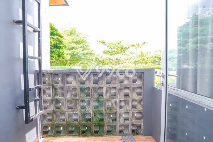 Hunian Elit LB 250m2 Siap Pakai Desain Elegan di Kota Wisata, Bogor Hunian Elit LB 250m2 Siap Pakai Desain Elegan di Kota Wisata, Bogor
