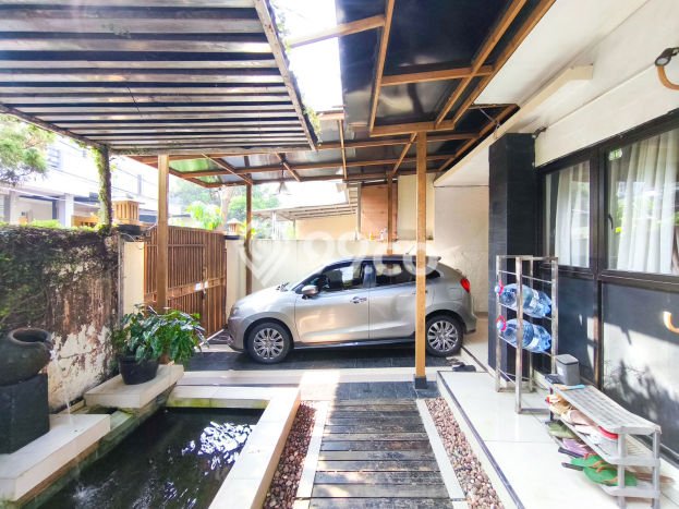 For Sale Rumah 5 Kamar Lokasi Ideal Bagus dan Strategis di Pamulang For Sale Rumah 5 Kamar Lokasi Ideal Bagus dan Strategis di Pamulang