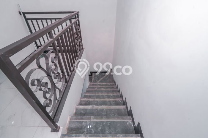 Rumah Modern Minimalis 3 Kamar Siap Huni di Ciracas Rumah Modern Minimalis 3 Kamar Siap Huni di Ciracas