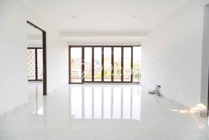 Kesempatan Memiliki Rumah Terawat di Kawasan BSD, Tangerang Kesempatan Memiliki Rumah Terawat di Kawasan BSD, Tangerang