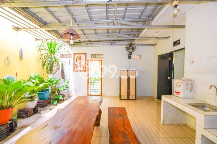 For Sale Rumah 2 Kamar Lokasi Ideal Bagus dan Strategis di Sawangan For Sale Rumah 2 Kamar Lokasi Ideal Bagus dan Strategis di Sawangan