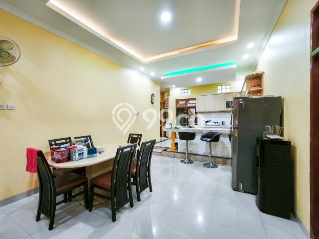 Rumah Elit Modern Tanpa Renovasi di Jati Asih Bekasi Rumah Elit Modern Tanpa Renovasi di Jati Asih Bekasi