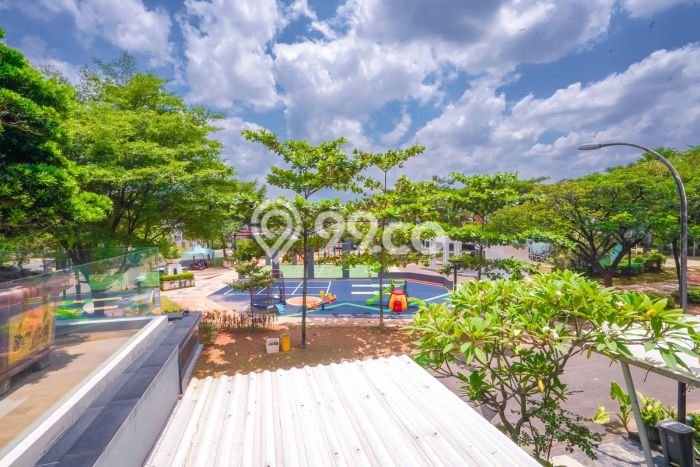 Hunian Elit LB 250m2 Siap Pakai Desain Elegan di Kota Wisata, Bogor Hunian Elit LB 250m2 Siap Pakai Desain Elegan di Kota Wisata, Bogor