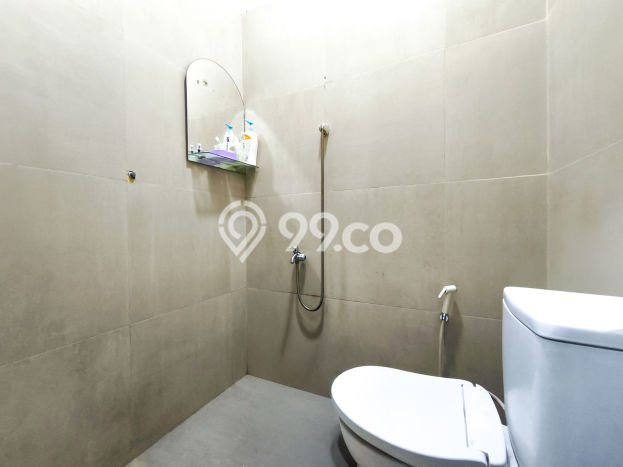 For Sale Rumah 5 Kamar Lokasi Ideal Bagus dan Strategis di Pamulang For Sale Rumah 5 Kamar Lokasi Ideal Bagus dan Strategis di Pamulang