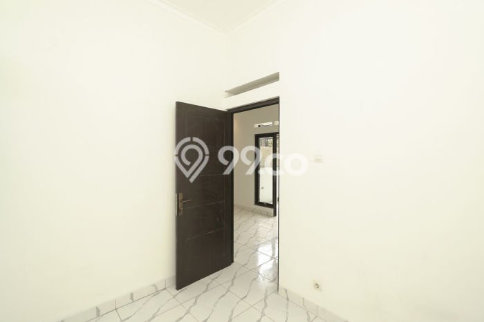 Dijual Rumah Strategis Bagus Punya 2 KT di Bekasi Utara Bekasi SHM Dijual Rumah Strategis Bagus Punya 2 KT di Bekasi Utara Bekasi SHM
