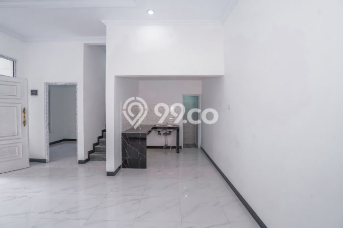 Rumah Modern Minimalis 3 Kamar Siap Huni di Ciracas Rumah Modern Minimalis 3 Kamar Siap Huni di Ciracas