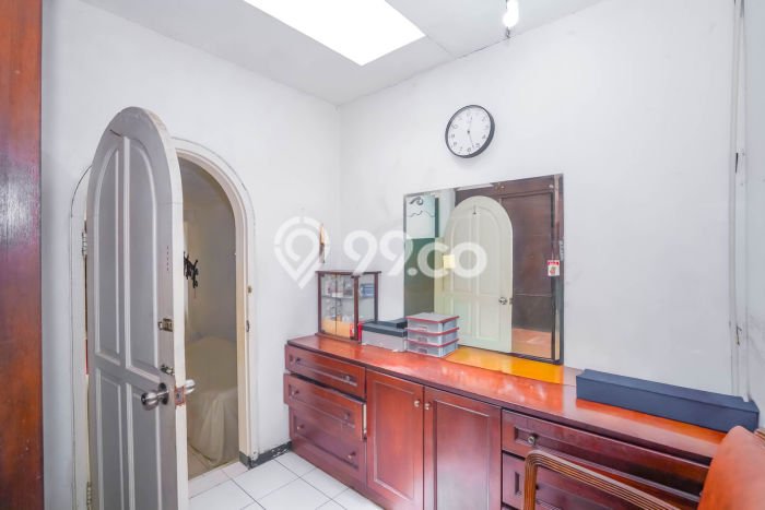 Dijual Rumah Premium dengan Fasilitas Sekitar Lengkap di Pasar Minggu, Jakarta Selatan Dijual Rumah Premium dengan Fasilitas Sekitar Lengkap di Pasar Minggu, Jakarta Selatan