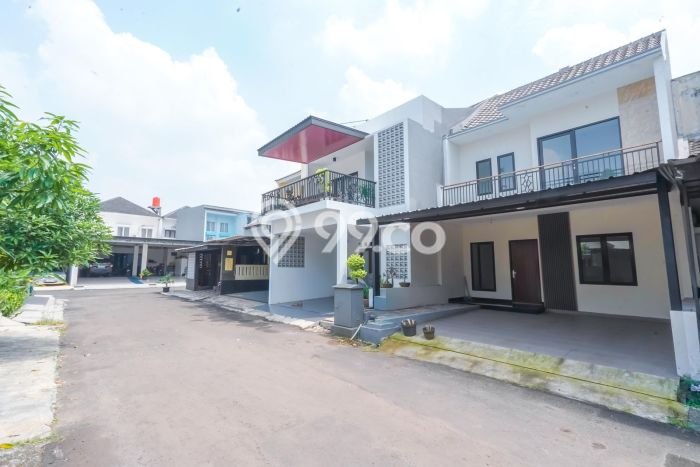 Rumah Strategis Modern Lb 130m2 di Limo, Depok Rumah Strategis Modern Lb 130m2 di Limo, Depok