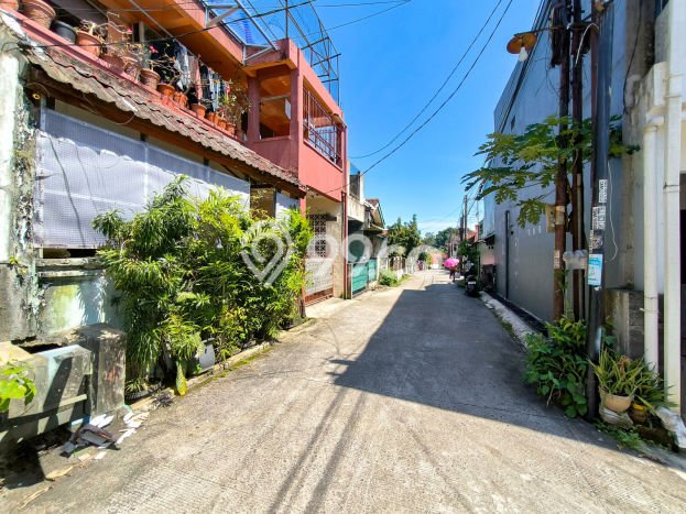 Jual Rumah Favorit Siap Huni LB 306m2 di Sawangan, Depok Jual Rumah Favorit Siap Huni LB 306m2 di Sawangan, Depok