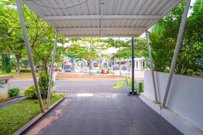 Hunian Elit LB 250m2 Siap Pakai Desain Elegan di Kota Wisata, Bogor Hunian Elit LB 250m2 Siap Pakai Desain Elegan di Kota Wisata, Bogor