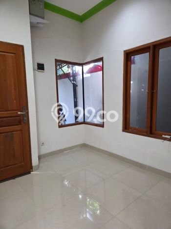 Rumah Modern Cantik 2 KT Siap Huni di Pasar Minggu Rumah Modern Cantik 2 KT Siap Huni di Pasar Minggu