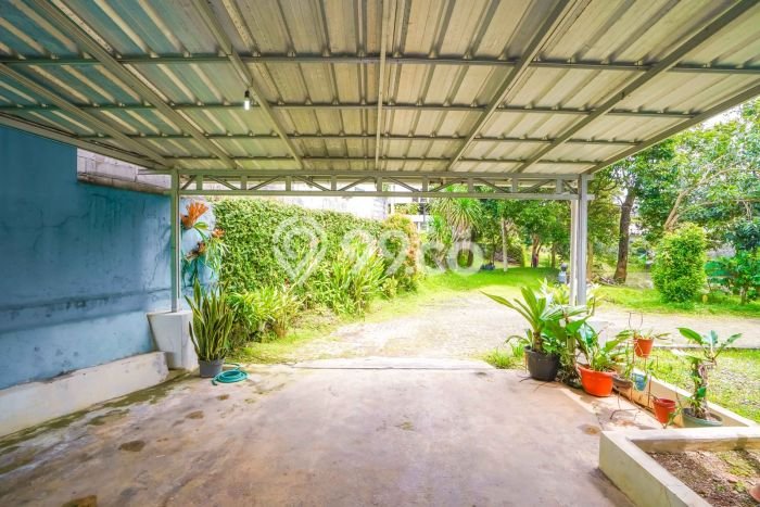 For Sale Rumah 2 Kamar Lokasi Ideal Bagus dan Strategis di Sawangan For Sale Rumah 2 Kamar Lokasi Ideal Bagus dan Strategis di Sawangan