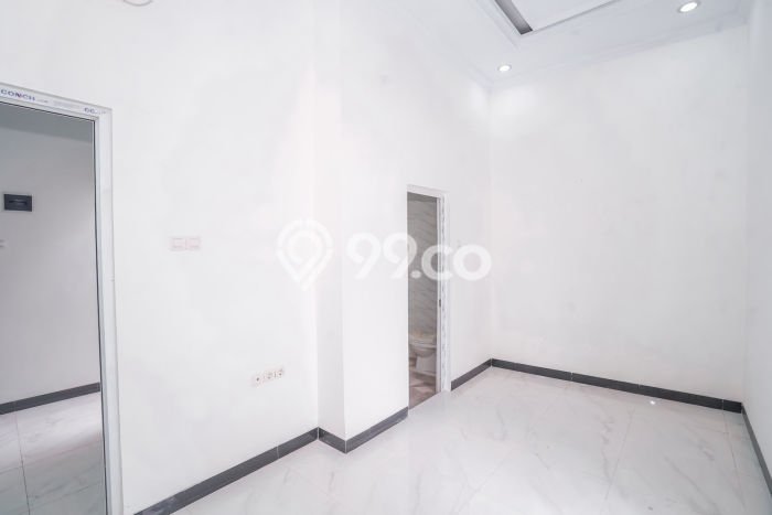 Rumah Modern Minimalis 3 Kamar Siap Huni di Ciracas Rumah Modern Minimalis 3 Kamar Siap Huni di Ciracas