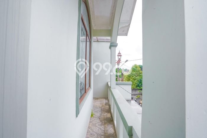 Rumah Strategis Modern Lb 100m2 di Cipayung, Jakarta Timur Rumah Strategis Modern Lb 100m2 di Cipayung, Jakarta Timur