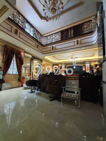 Rumah Elit Modern Siap Huni di Pantai Indah Kapuk Jakarta Utara Rumah Elit Modern Siap Huni di Pantai Indah Kapuk Jakarta Utara