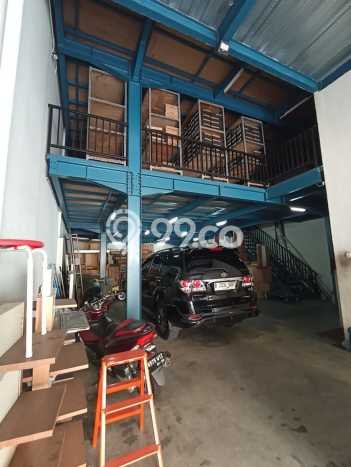 Area Ramai! Gudang Dijual di Daan Mogot untuk Bisnis Luas Bangunan 248m2 Area Ramai! Gudang Dijual di Daan Mogot untuk Bisnis Luas Bangunan 248m2