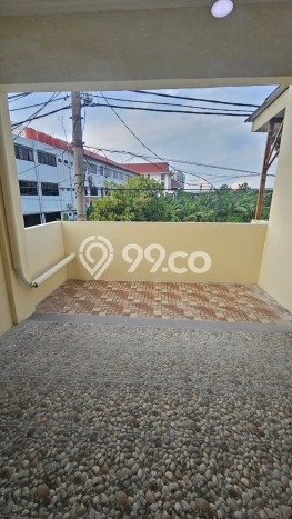 Rumah Modern 2 KT di Taman Palem Jakarta Barat Semi Furnished Rumah Modern 2 KT di Taman Palem Jakarta Barat Semi Furnished