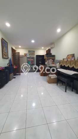 Hunian Mewah LB 250m2 Siap Huni Desain Elegan di Jelambar, Jakarta Barat Hunian Mewah LB 250m2 Siap Huni Desain Elegan di Jelambar, Jakarta Barat