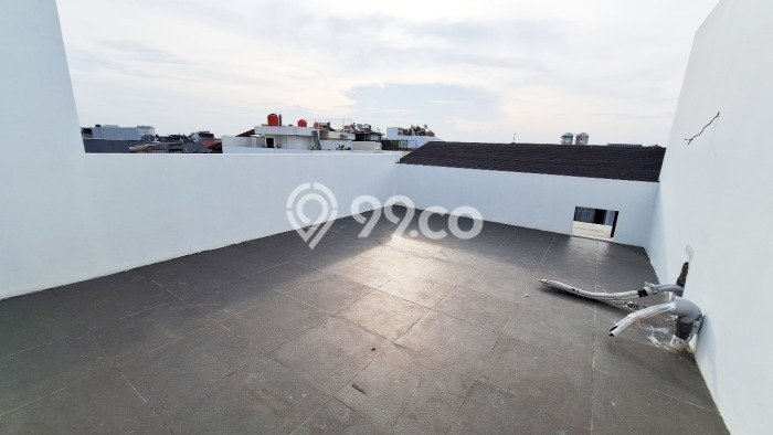 Jual Rumah Luas Elegan Dengan View Eksklusif di Muara Karang, Jakarta Utara Jual Rumah Luas Elegan Dengan View Eksklusif di Muara Karang, Jakarta Utara