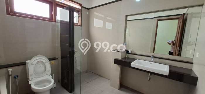 Rumah Elit Modern Siap Huni di BSD Tangerang Rumah Elit Modern Siap Huni di BSD Tangerang