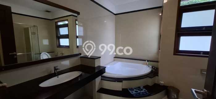 Rumah Elit Modern Siap Huni di BSD Tangerang Rumah Elit Modern Siap Huni di BSD Tangerang