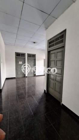 Ruko Komersial Disewakan di Depok Sleman Luas 220m2 Ruko Komersial Disewakan di Depok Sleman Luas 220m2