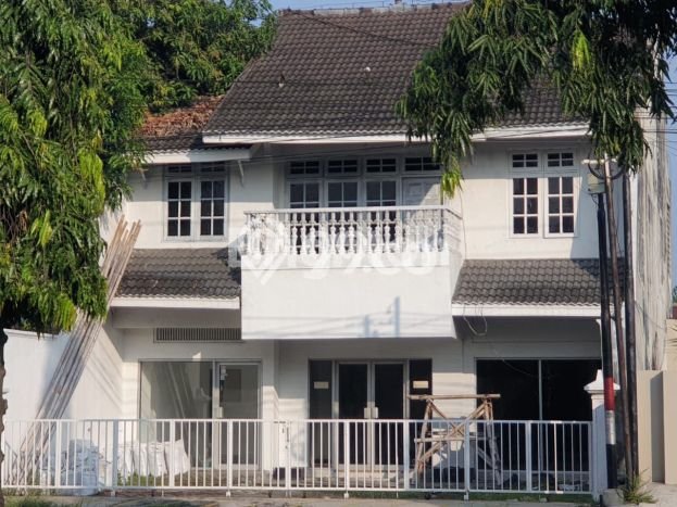 Ruko Komersial Disewakan di Depok Sleman Luas 220m2 Ruko Komersial Disewakan di Depok Sleman Luas 220m2