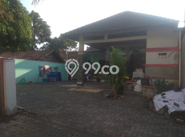 For Sale Rumah 4 Kamar Lokasi Ideal Bagus dan Strategis di Sleman For Sale Rumah 4 Kamar Lokasi Ideal Bagus dan Strategis di Sleman