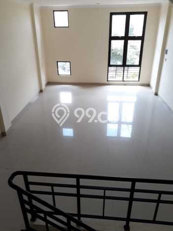Ruko Bagus Dijual LB 150m2 Lokasi Strategis Yogyakarta Area Cocok untuk Bisnis Ruko Bagus Dijual LB 150m2 Lokasi Strategis Yogyakarta Area Cocok untuk Bisnis