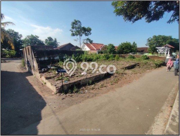 Tanah Jogja Utara, Dp Sutra, Dekat Uii Jl. Kaliurang Sleman Tanah Jogja Utara, Dp Sutra, Dekat Uii Jl. Kaliurang Sleman