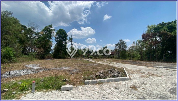 Tanah untuk Dijual Lokasi Ngaglik, Sleman Luas 126m2 SHM Tanah untuk Dijual Lokasi Ngaglik, Sleman Luas 126m2 SHM