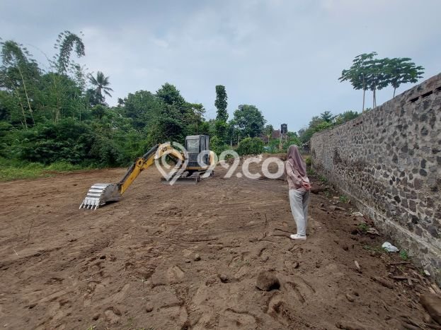 Lahan untuk Dijual Lokasi Ngaglik, Sleman Luas 168m2 SHM Lahan untuk Dijual Lokasi Ngaglik, Sleman Luas 168m2 SHM